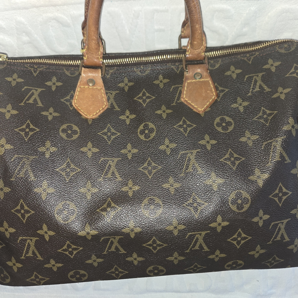 Louis Vuitton Speedy 35 Monogram
